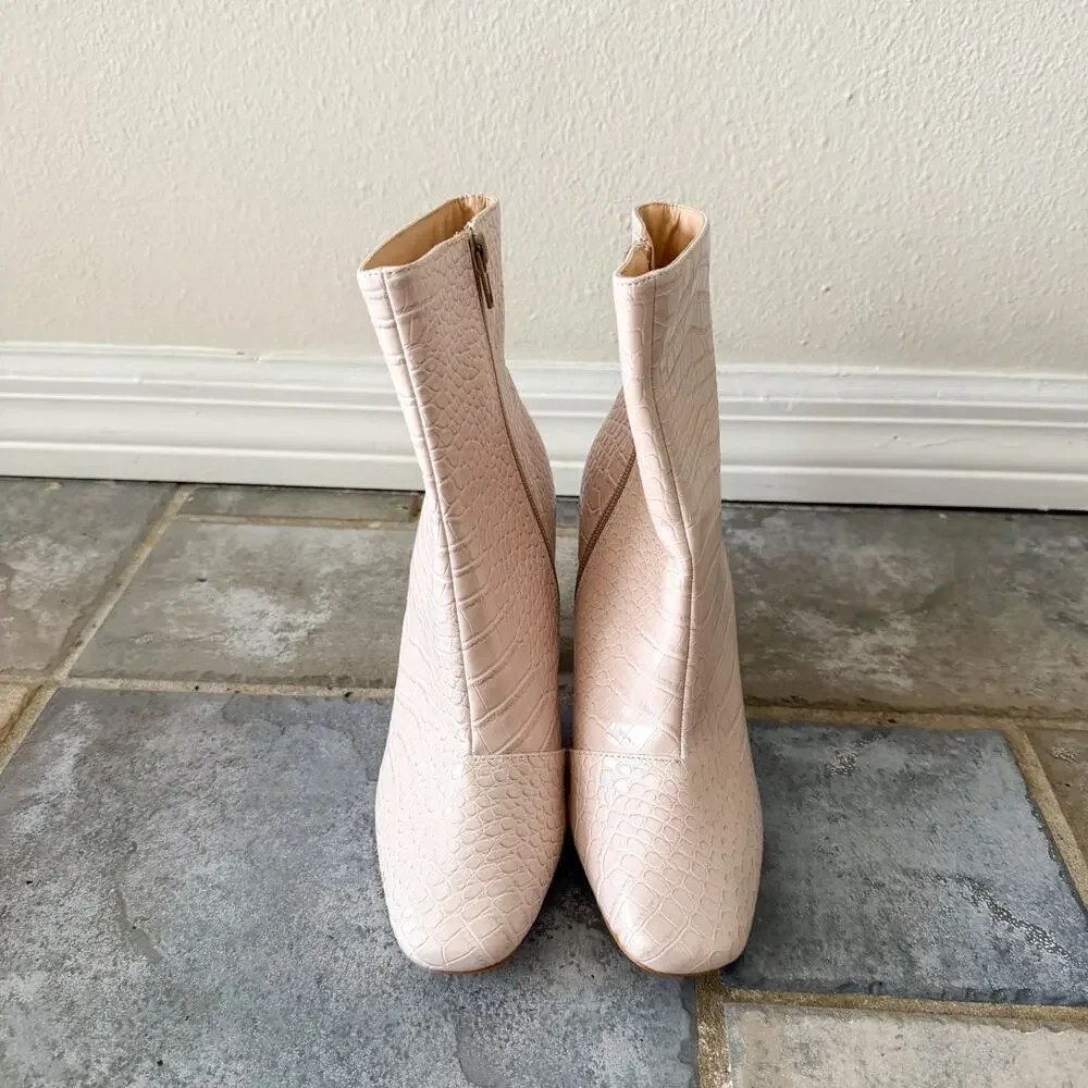 Lulus My Generation Croc Embossed Pale Pink Ankle Boots Heels 7